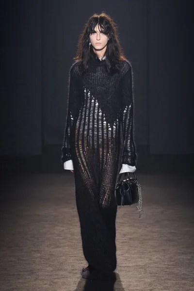 Look 20